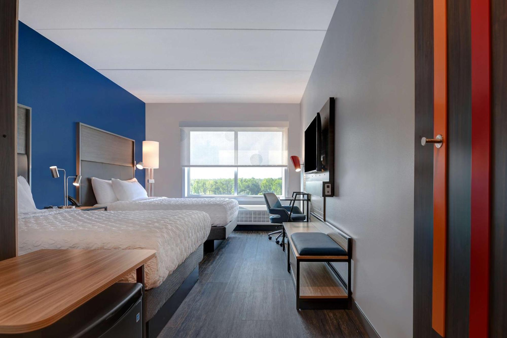 Tru By Hilton Columbia Greystone Hotel Exterior photo