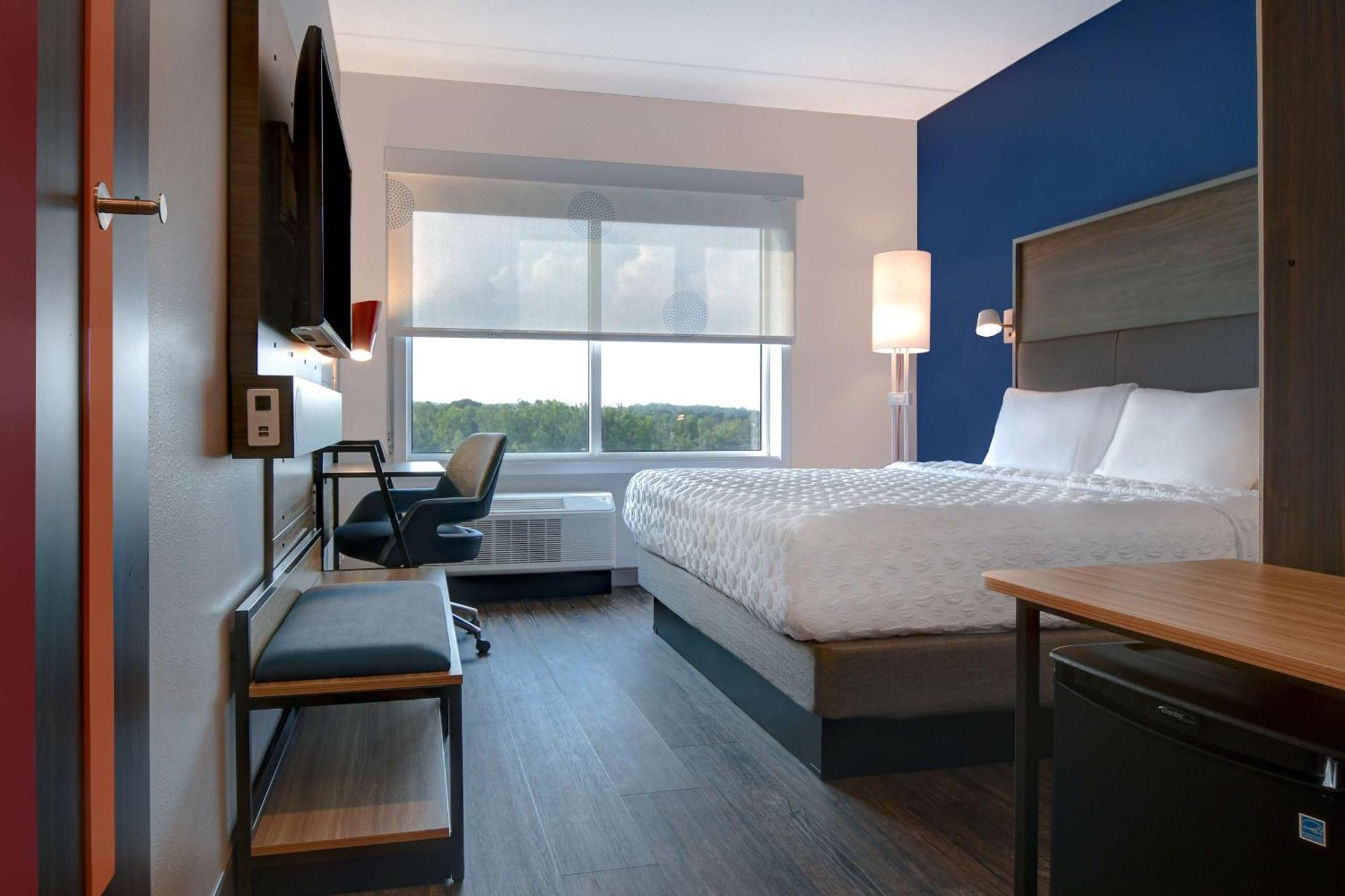 Tru By Hilton Columbia Greystone Hotel Exterior photo